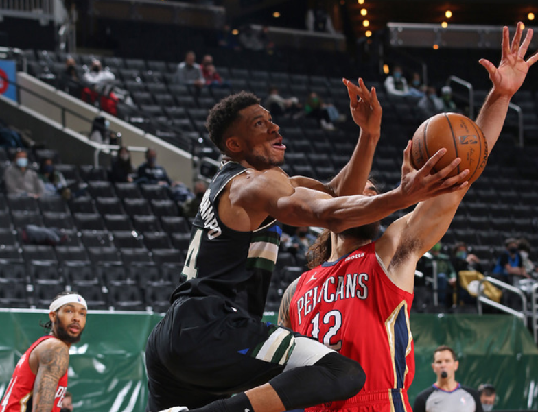 华体会登陆-深圳队翻盘雄鹿，锡安点燃赛场