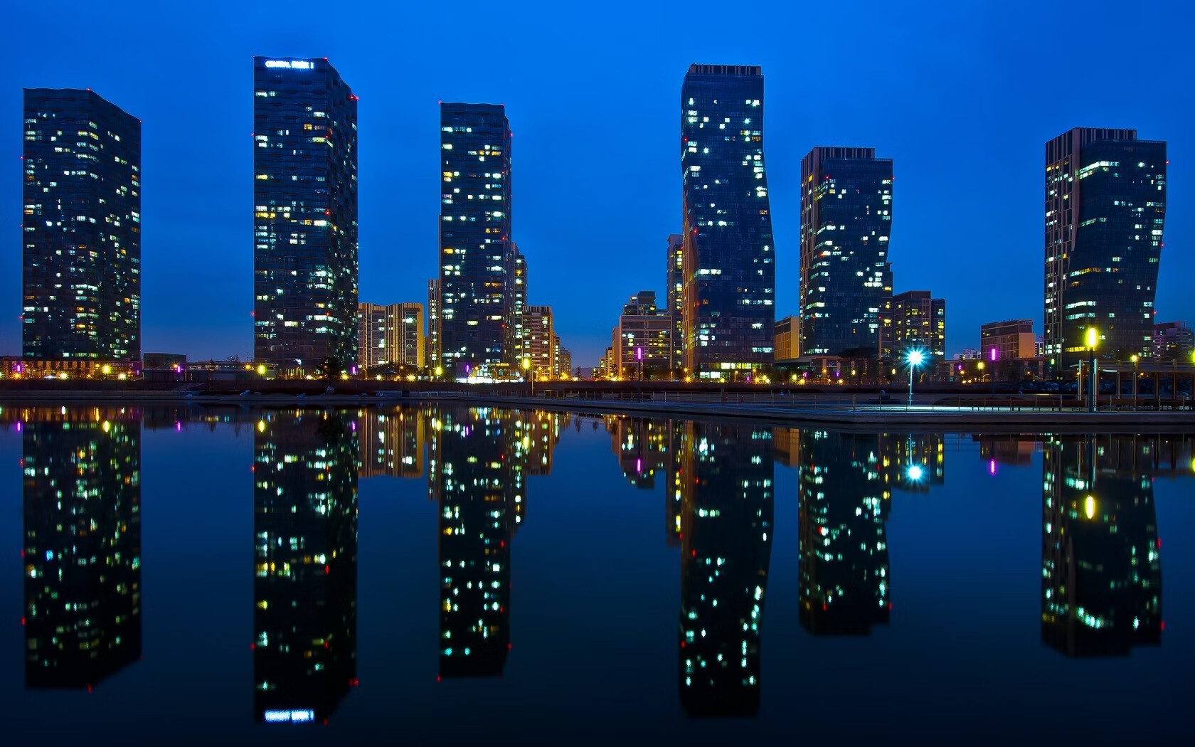 华体会体育-欧冠历史性一役，阿森纳锐不可当，意外横扫非洲雄狮喀麦隆联队