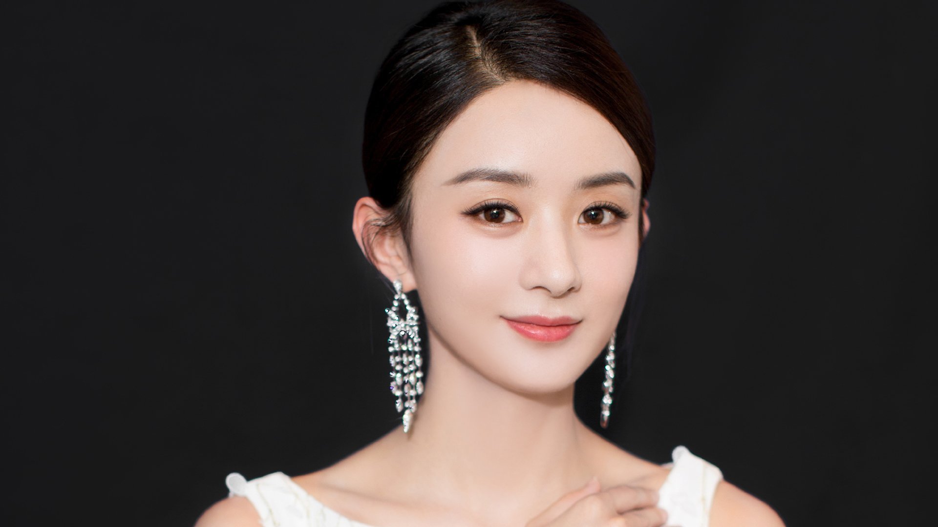 华体会官网-篮坛风暴与地缘热浪，当东决化为全球角力场